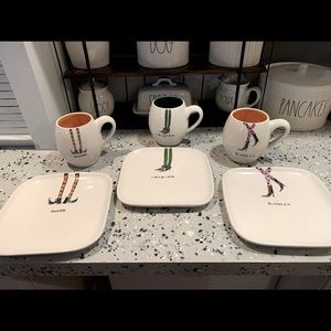 HTF Rae Dunn Halloween mug/plate set Rare